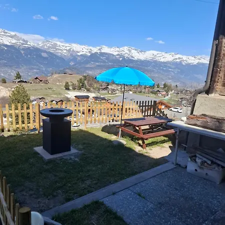 Appartement Nax شقة Nax